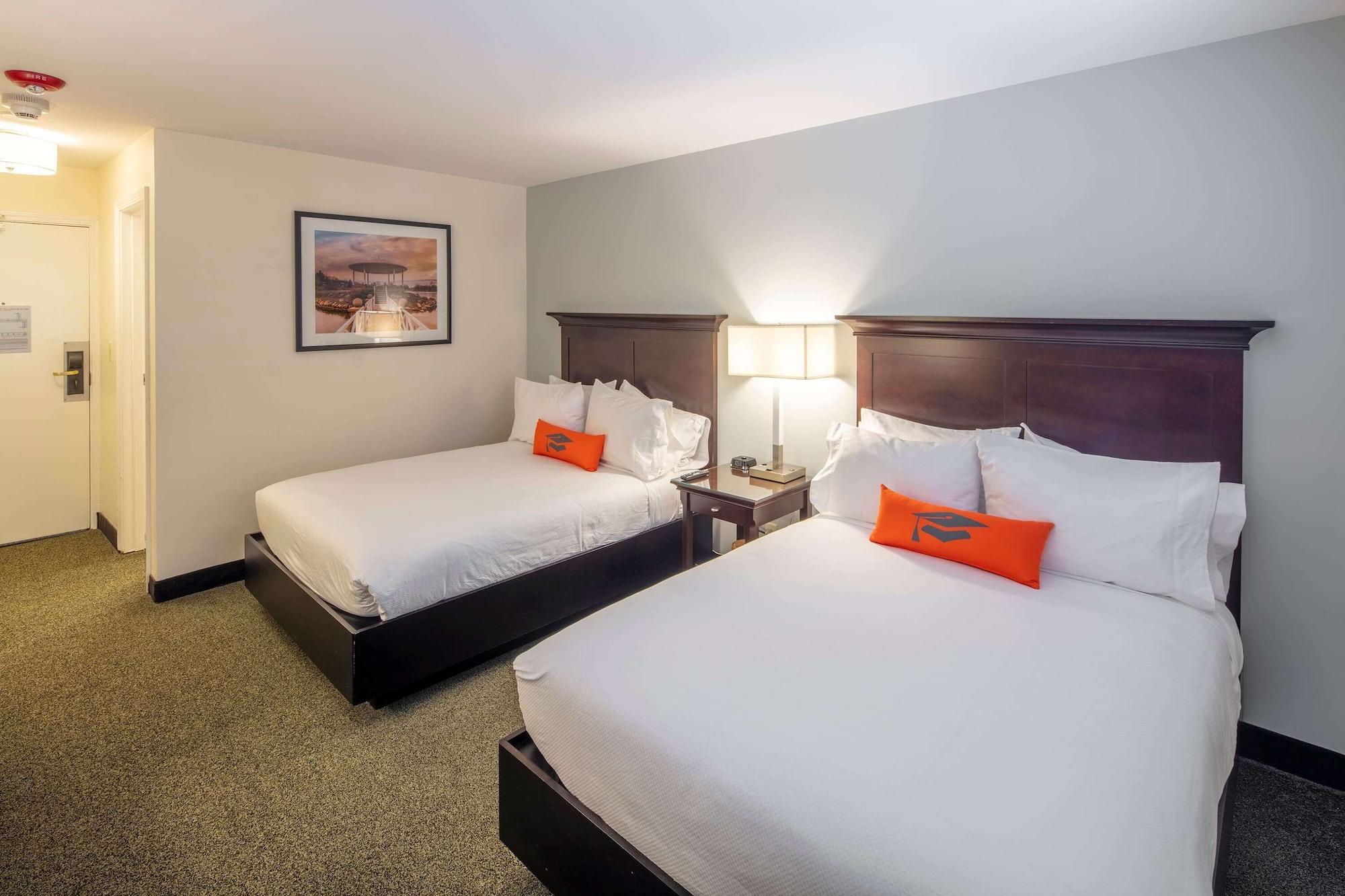 Collegian Hotel & Suites, Trademark Collection By Wyndham Syracuse Buitenkant foto