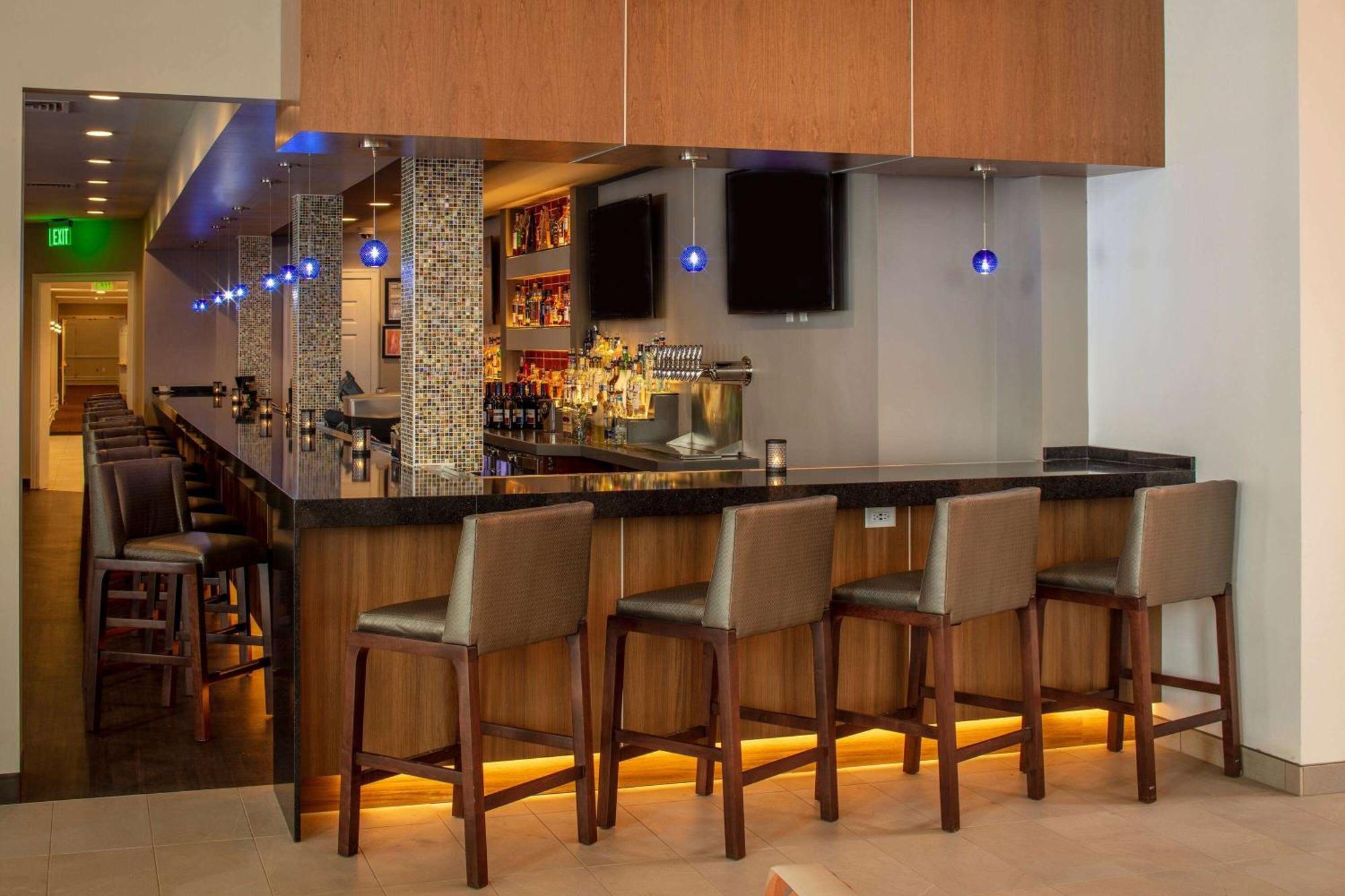 Collegian Hotel & Suites, Trademark Collection By Wyndham Syracuse Buitenkant foto