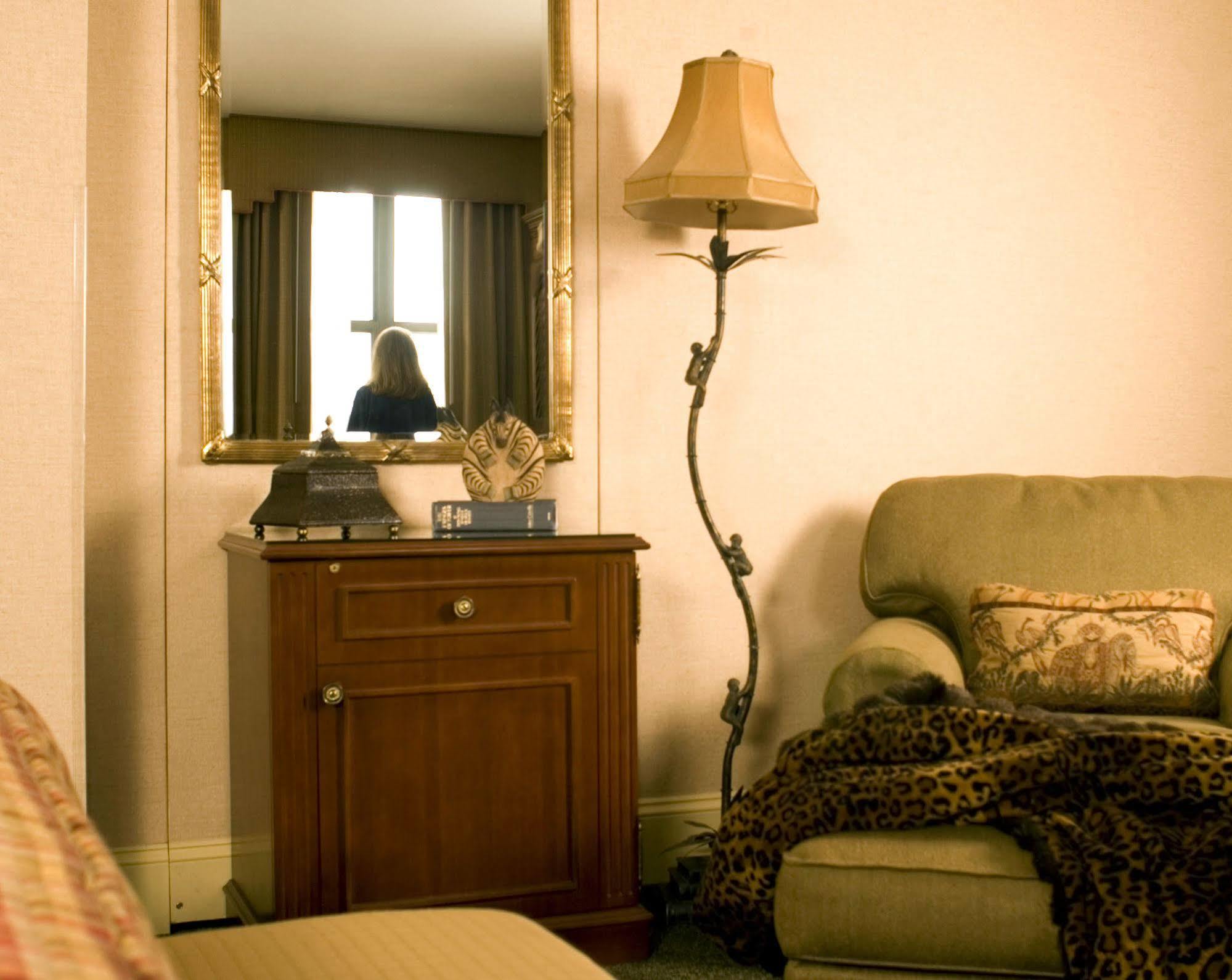 Collegian Hotel & Suites, Trademark Collection By Wyndham Syracuse Buitenkant foto